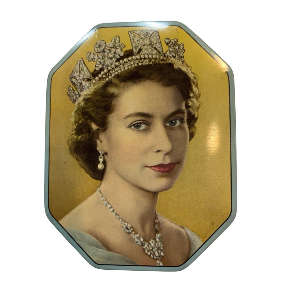 Vintage‎ Queen Elizabeth II Coronation Commemorative Tin
